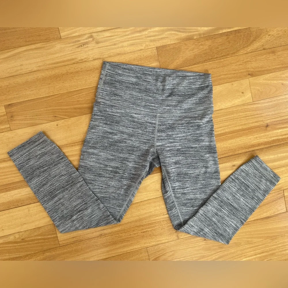 Lululemon Heather Grey Leggings - Picture 3 of 9